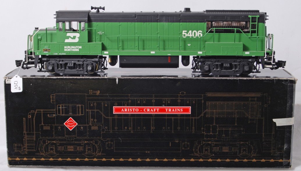 Aristo Craft G scale BN GE U25-B ART-22106 in OB: Modern era Aristo Craft Trains G scale/Gauge 1 ART-22106 Burlington Northern GE U25-B diesel locomotive in original box, C7-8. Box has clear packing tape, a little very light wear.