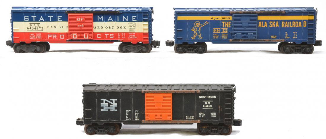 Lionel 6464-275 BAR 6464-825 Alaska 6464-425 NH: Lionel postwar 6464-275 State of Maine type IIa boxcar with solid red doors, 3480 Pennsylvania operating boxcar, 6464-825 Alaska Railroad type III boxcar with broken catwalk and a 6464-425 New Haven t