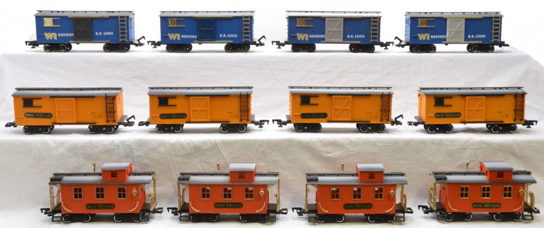 New Bright 4-WRR 4-RM Boxcars 4-Cabooses: New Bright G scale four blue Western R.R. Lines boxcars, four yellow Rocky Mountain boxcars and four orange Rocky Mountain cabooses, C7. Please allow for shipping charges on this lot.