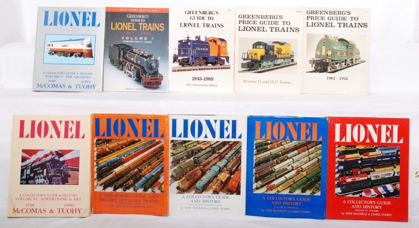 A CollectorÕs Guide and History to Lionel trains V: Hard bound and soft bound Lionel books, C7-9. A CollectorÕs Guide and History to Lionel Trains, McComas & Tuohy Vol. I-VI. Four GreenbergÕs Lionel Price Guides. Please view the photos of the items i