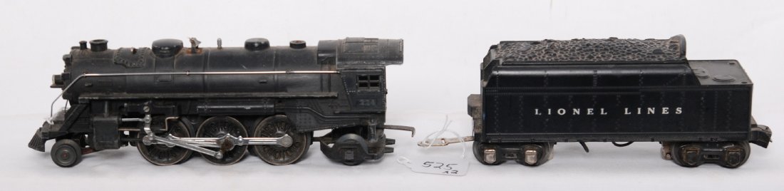 Lionel 224 steam loco and 6466T tender w/whistle: Prewar Lionel O gauge 224 steam locomotive and 6466T tender with whistle. Loco has surface rust on trim, tender is missing coupler key, replaced or restored truck?, chipped shell. Trains look C5.