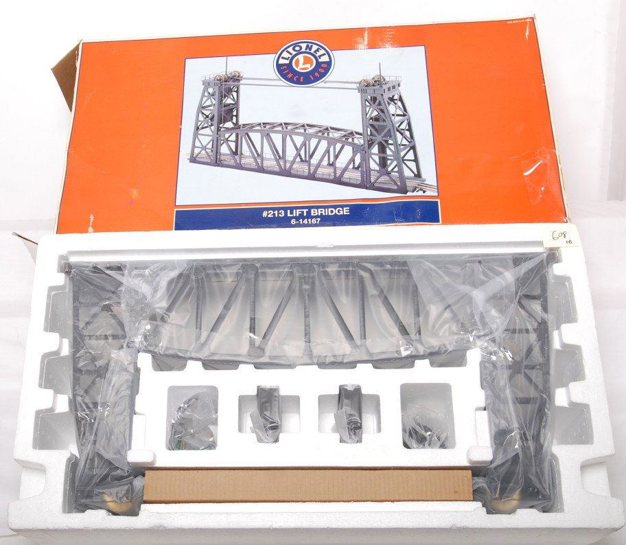 Lionel 14167 Lift Bridge: Lionel modern O gauge 14167 #213 lift bridge in OB. The bridge has been opened and the box is missing one end flap, but the bridge is factory wrapped C9-10.