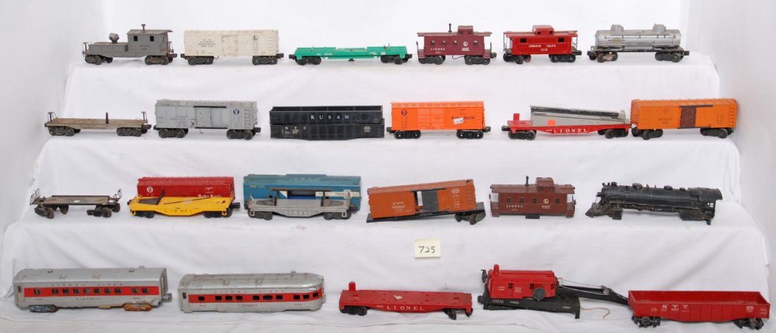 Lionel 2445, 6560, 6343, 3454, 2420, 3530, 2446, m: Postwar Lionel O gauge freight and passenger cars. Please view the photos of the items in this lot for quantity and a better description of condition, items are sold Òas isÓ shown with no returns. T