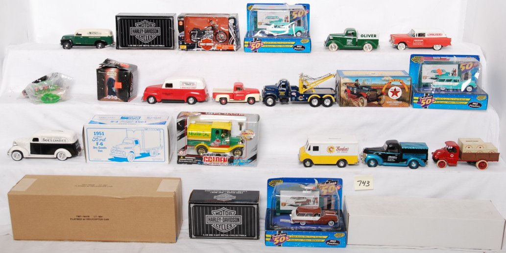 Diecast vehicles, some in original boxes, some ban: Liberty Classics, 1st Gear, Road Champs, Maisto, Ertl, and others. 1/43, 1:18, and 1/34 scales, possibly others. Cars range loose C5 area with missing trim, to C9-10 in OB. Please view the photos of t