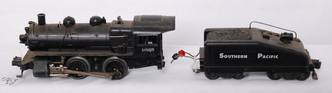 Lionel 1665 Southern Pacific steam switcher & 2403: Postwar Lionel O gauge 1665 steam switcher locomotive and 2403B bell ringing tender, repainted and decorated in Southern Pacific livery, C6.
