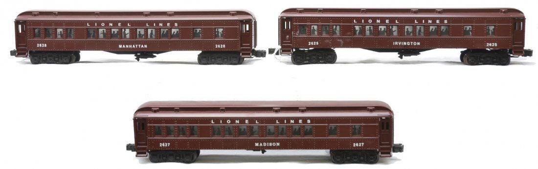 Lionel 2625 Irvington 2627 Madison 2628 Manhattan: Lionel postwar Pullman cars for the 2148WS Hudson passenger set, circa 1950 including; 2625 Irvington, 2627 Madison and 2628 Manhattan. The cars have been professionally restored to look like new.