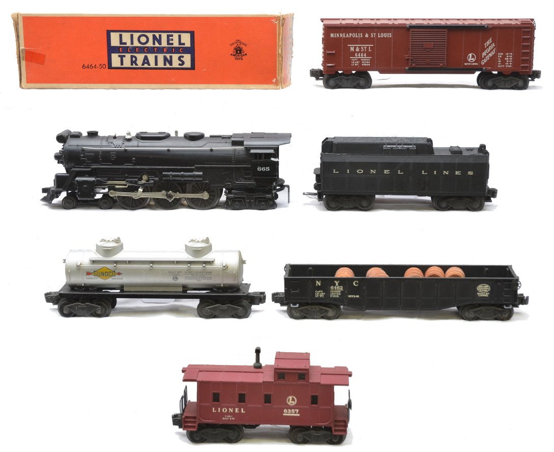 Lionel Set 2201WS 665 6464-50 6462 6465 6357: Lionel postwar freight set no. 2201WS containing; 665 black 4-6-4 steam loco, 6026W tender, 6464-50 Minneapolis & St. Louis type I boxcar in OB, 6462 black NYC gondola with wooden barrels, 6465 silver