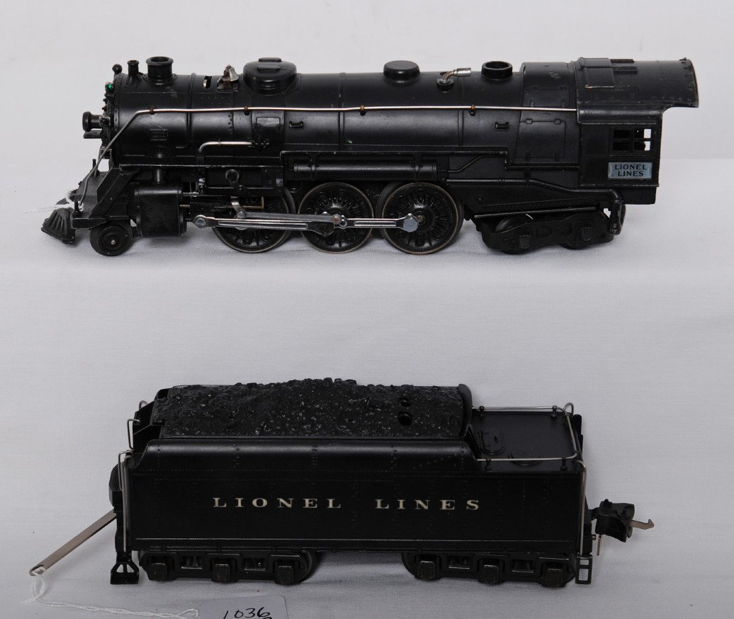 Lionel 226 steam loco and 2226W tender: Prewar Lionel 226 steam locomotive with 2226W whistle tender. Loco has slight bend to cab corner, C6. Tender looks C7-8.