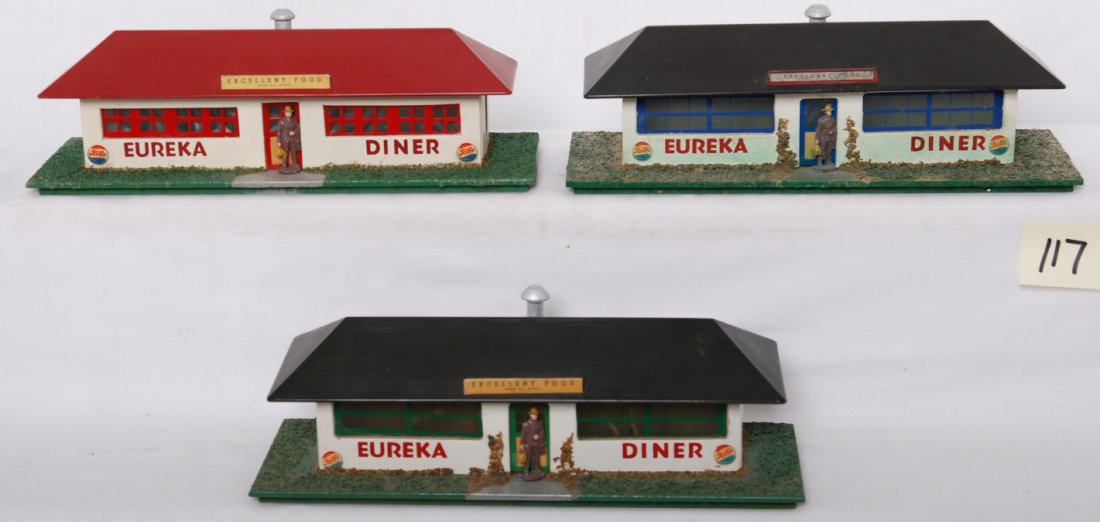 3 American Flyer 275 Eureka diner variations: American Flyer postwar S gauge Mini-Craft 275 Eureka diner variations. Includes red roof red window, black roof blue windows, and black roof green windows. Diners are C7-8.