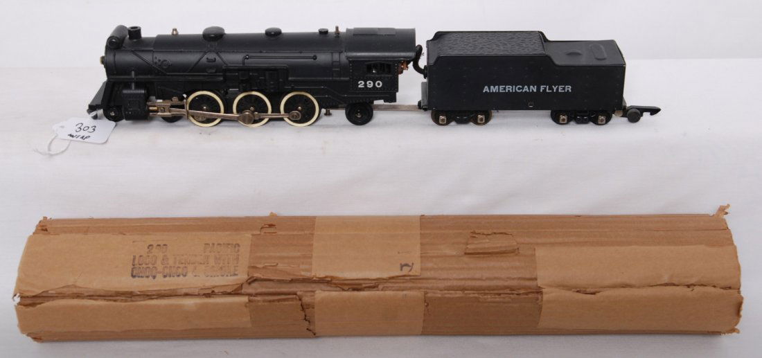 American Flyer 290 4-6-2 steam locomotive: American Flyer postwar S gauge 290 4-6-2 steam locomotive in original wrap. Loco is C7-8 with very clean lettering and paint. One or two very small paint chips on steam chest rivets.