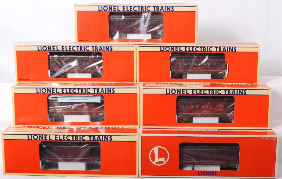 Lionel Norfolk and Western 6 aluminum pass cars: Lionel modern O Gauge Norfolk and Western Aluminum Passenger Car Set Including: 19140 Combo Car, 19141 Diner Car , 19142 Passenger Car, 19143 Passenger Car, 19139 Baggage Car, 19151 roomette, and 1914