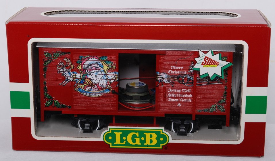 LGB 4335 Christmas sounds wagon: LGB modern G scale 4335 Christmas sounds wagon in OB. C9-10.