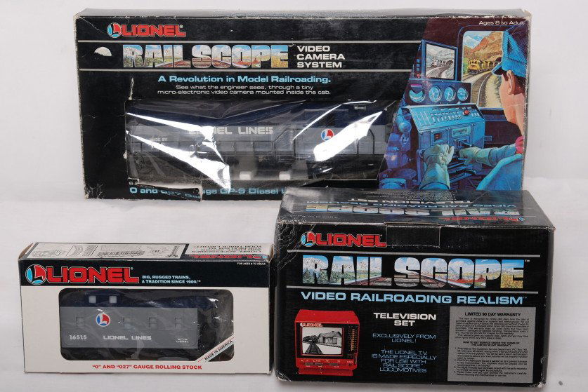 Lionel Railscope GP9, caboose and TV: Lionel modern O Gauge Railscope GP9 and Television set in OBs. Loco is C7-8 with some run time, slightly bent hand rails and worn box. Catalog number is 33000. Also is included is the 33002 television