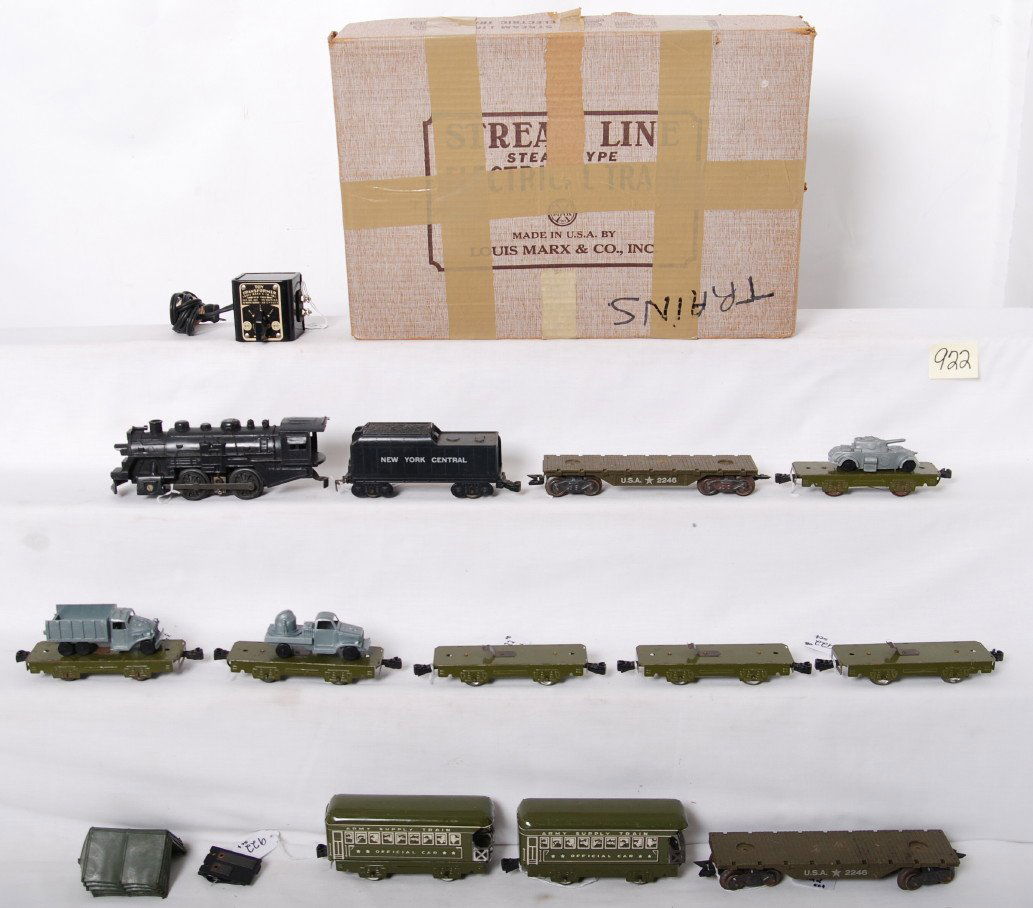 Marx 4065 OB w/400 NYC, flats w/military vehicles,: Postwar Marx O gauge 4065 Stream Line Steam Type Electrical Train set box with 400 steam loco and New York Central tender, two 2246 U.S.A. flats, six unnumbered flats (three with unmarked vehicles), t