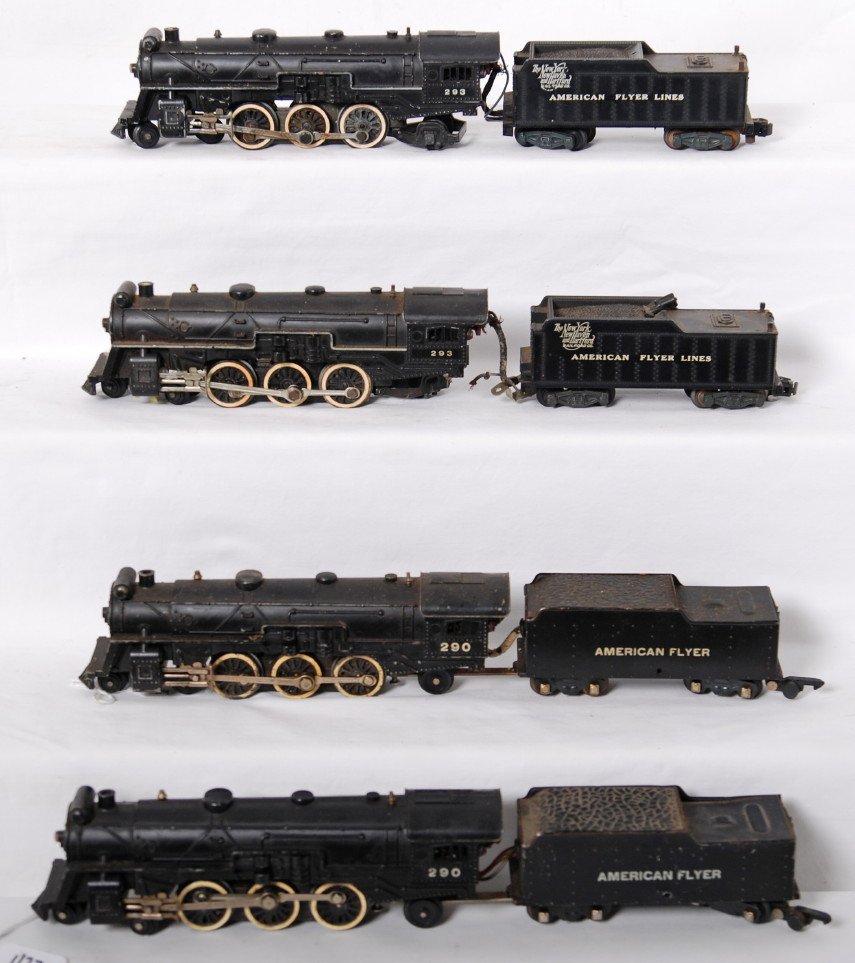 American Flyer locos 290, 290, 293, 293: American Flyer postwar S gauge steam locomotives. Four locos include two American Flyer 290 4-6-2 and two New Haven 293 4-6-2 steam locomotives. Locos are C6 condition. See photos for best description