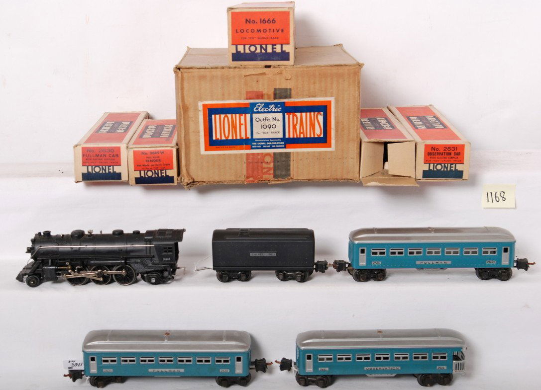 Lionel outfit No. 1090, 1666E passenger set in OB: Prewar Lionel O gauge outfit No. 1090 steam passenger train with 1666E steam locomotive and 2689W dull black tender with whistle and electric coupler with two 2630 Pullman coaches, and a 2631 observat