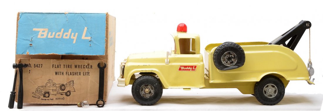 Buddy L no. 5427 Flat Tire Wrecker w/Lite OB: Buddy L no. 5427 pressed steel flat tire wrecker with flasher lite, three black plastic tools and an extra light in OB. The truck is C6-7. The OB is complete with all flaps and has nice color graphics