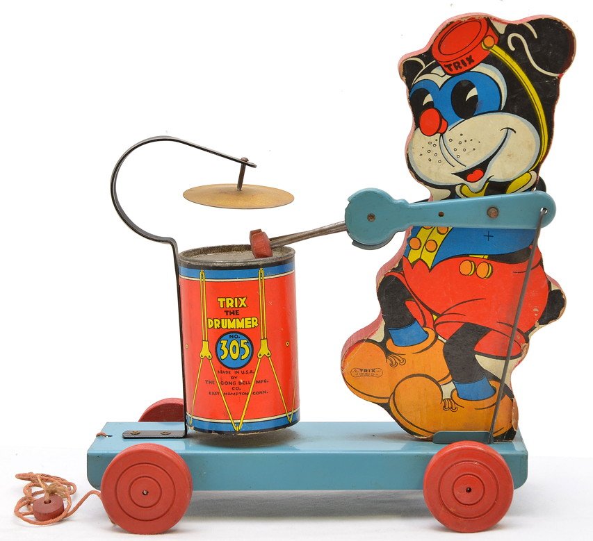 Gong Bell Trix The Drummer no. 305 Pull Toy: Gong Bell Toy Co. of East Hampton, Connecticut Trix the Drummer no. 305 pull toy, circa 1936 with original pull string. The pull toy is C7.