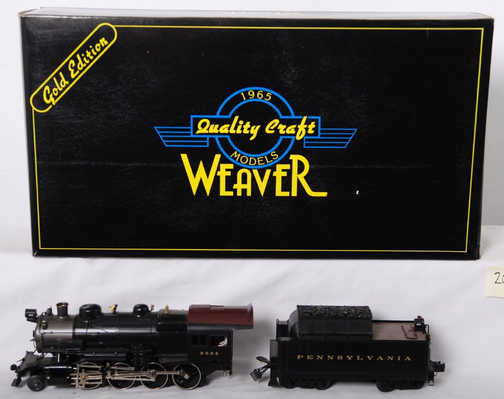 Weaver Pennsylvania H-10 consolidation steam locom: Weaver modern O gauge 9624 Pennsylvania H-10 consolidation steam locomotive in OB. Loco features smoke, electronic reverse, constant voltage headlight, brass construction and more. Loco is C8, however