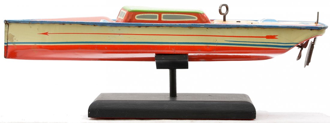 Lindstrom Tool Wind Up Tin Lithographed Speedboat: Lindstrom Tool Co. of Bridgeport, Connecticut wind up tin lithographed speedboat, circa 1931-35. The boat is C6.