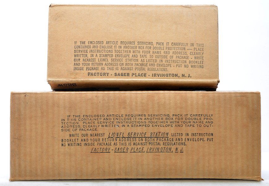 Lionel Original Boxes ONLY for 385E & 385W: Lionel prewar standard gauge original boxes only for a 385E steam 2-4-2 loco and a 385W tender. Both OBs have all flaps attached and are sealed on the bottom.
