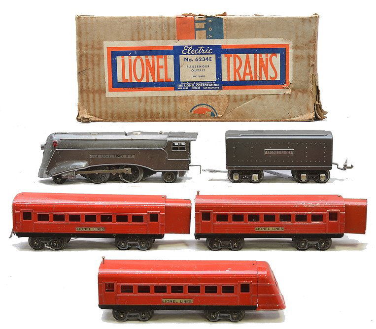 Lionel Red Streamlined Pass Set no. 6234E OB: Lionel prewar O gauge red streamlined passenger set no. 6234E in set box containing; 1689E gunmetal 2-4-2 steam loco, 1689T tender with nickel journals, 1673 coach, 1674 Pullman and a 1675 observation