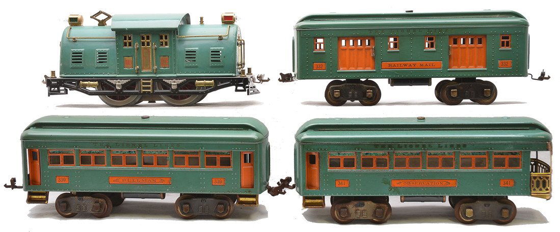 Lionel Std. Ga. Peacock Passenger Set no. 325E: Lionel prewar standard gauge peacock passenger set no. 352E containing; 10E electric loco, 332 Railway Mail baggage, 339 Pullman and a 341 observation. The loco has brass trim and plates with red lett