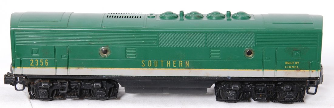 Lionel 2367C Southern EMD F3b diesel locomotive: Postwar Lionel O gauge 2367C Southern EMD F3b diesel locomotive with touchups on one end, otherwise rest should clean C6-7.