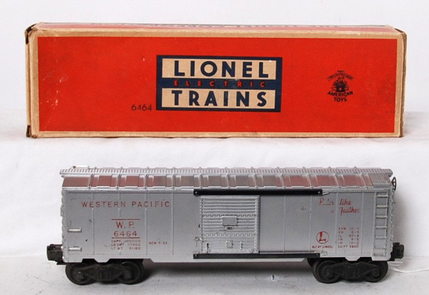 Lionel 6464-1 Western Pacific boxcar in OB, red letter: Postwar Lionel O gauge, Tough 6464-1 red lettered Western Pacific boxcar in original box, small amount of slight rust on a door guide, C6. Box is partially missing an inner coupler protection flap and