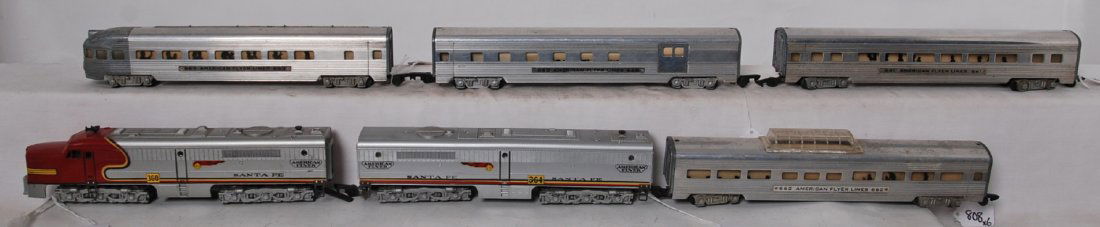 American Flyer 360, 364, 660, 661, 662, 663: Postwar American Flyer S gauge 360 and 364 Santa Fe Alco diesel A-B units with 660 combine, 661 Pullman 662 vista dome, and 663 observation aluminum passenger cars. Cars have chipped vestibules. Train