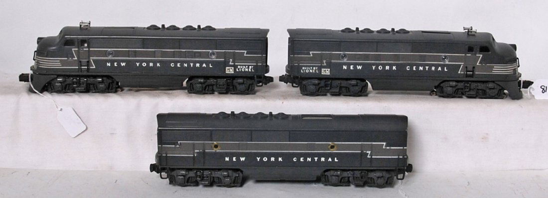 Lionel 2344P, 2344C, 2344T New York Central F3 diesels: Postwar Lionel O gauge 2344 New York Central EMD F3 diesel A-B-A units, some original and some repro porthole lens, C7-8.