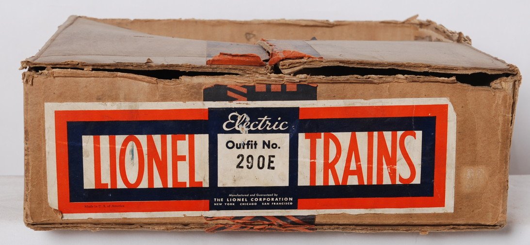 Lionel prewar Outfit No. 290E 259E/1689T, 654, 651, 657: Prewar Lionel O gauge Outfit No. 290E, empty set box. Set was comprised of 259E steam locomotive and 1689T tender in gun metal gray with 654 tank, 651 flat, and 657 caboose. Box has repro inserts, mis