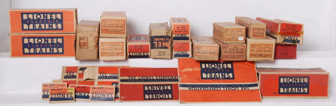 Lionel prewar O and standard gauge original boxes: Prewar Lionel O and standard gauge empty original boxes, some have insert. A list would include but not be limited to: 0-2689WX dull black, 809, 814, 263TWX, 260T, 804, 807, 657, 204, 2025, others wit
