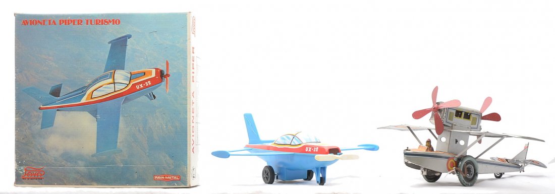 Paya Piper Turiso Airplane Tin Litho Flying Boat: Paya Metal tin and plastic Piper Turiso airplane in OB,C7. Also included is a Paya tin clockwork lithographed flying boat, C6.