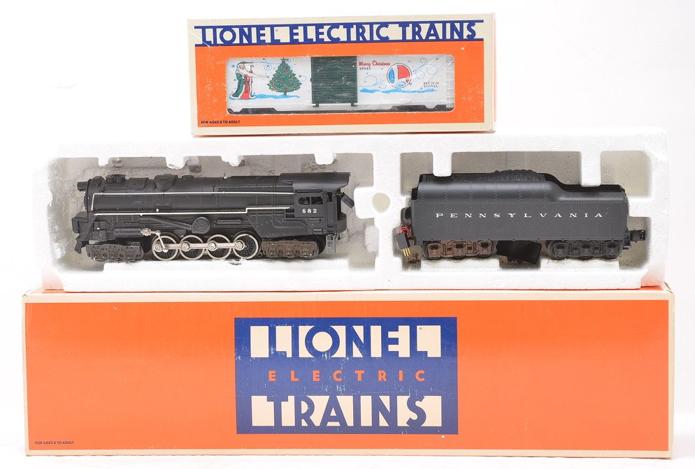 Lionel 8404 PRR Turbine 19945 Holiday 1996: Lionel 8404 Pennsylvania S-2 6-8-6 steam turbine and tender from FARR 5 in OB. The water scoop is loose from the bottom of the tender but is included. Loco and tender are C7. Also included is a 19945 