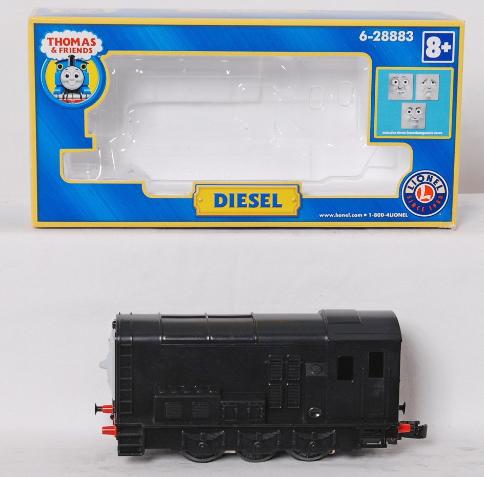 Lionel Thomas and Friends 28883 Diesel loco: Lionel modern O gauge Thomas and Friends 28883 Diesel locomotive with horn. Loco is C7-8 missing one bumper from the front of the loco and one small scuff on the side.