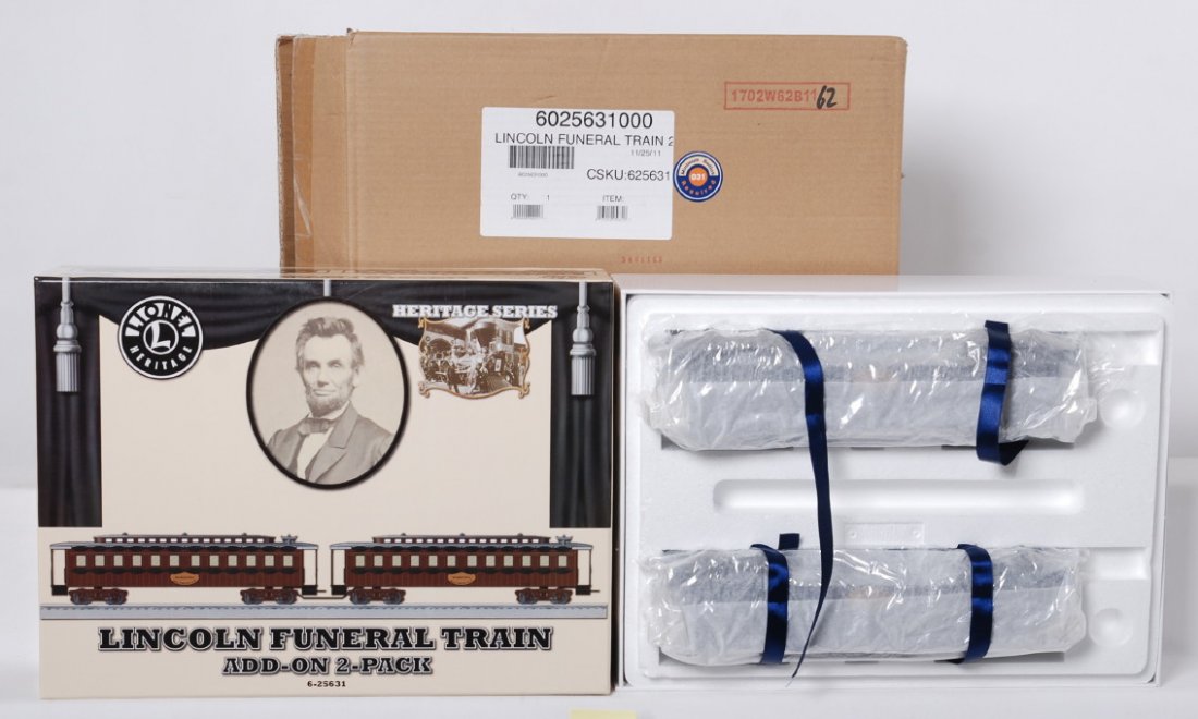 Lionel 25631 Lincoln Funeral train add on set: Lionel modern O gauge 25631 Lincoln Funeral Train add on coach two pack in OB. Set is C10 factory wrapped in the inner carton.