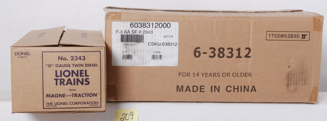 Lionel 38312 Santa Fe 2343 A-A: Lionel modern O gauge conventional classics 38312 Santa Fe 2343 F-3 A-A pair in OBs. Locos are factory wrapped in boxes.