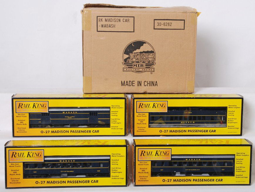 4 Railking Wabash passenger cars 30-6262: MTH Railking modern O gauge Wabash 30-6262 B-D with two coaches, baggage, and observation. Cars are C7-8. OBs have some light corner wear. One coach OB has ripped end flap.