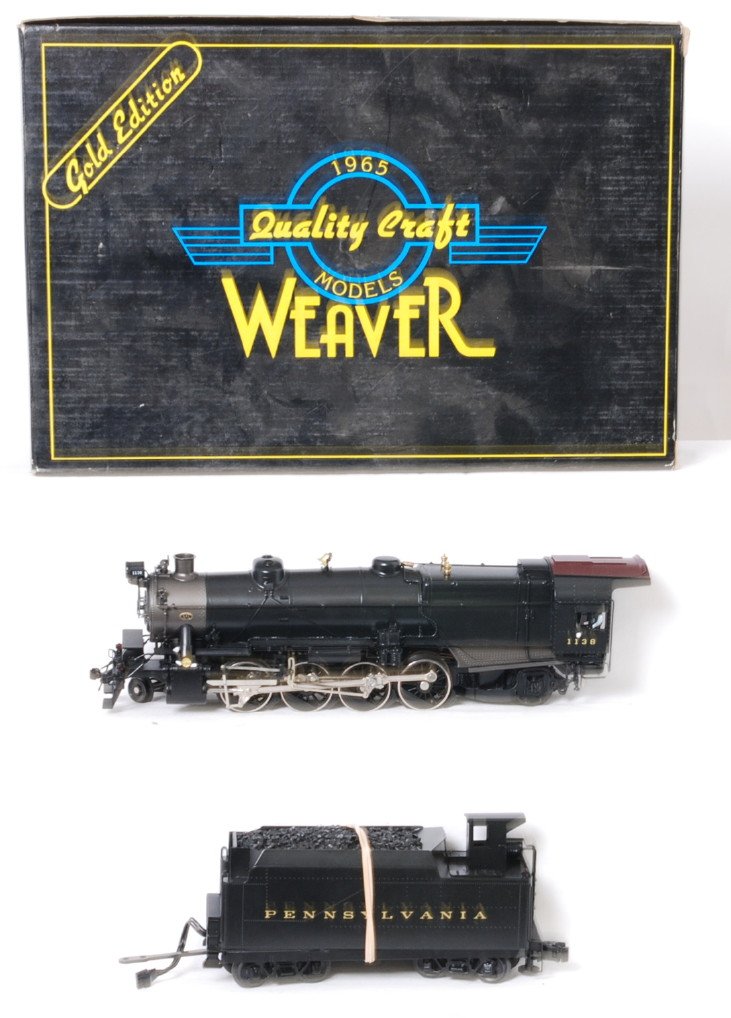 Weaver brass 1138 Pennsylvania L-1S 2-8-2: Weaver modern O gauge brass 3 rail 1138 Pennsylvania L-1S 2-8-2 loco and tender in OB. Loco features smoke constant voltage headlight, brass construction and more. Loco has had QSI sound added, but te