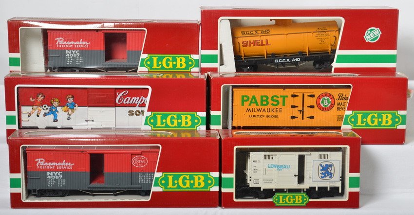 6 LGB freight cars 4067, 4191, 4074, 4032L, 4280: LGB modern G scale freight cars in OBs. Six cars include two 4067 F 01 New York Central Pacemaker boxcars, 4074 Pabst reefer, 4191 CampbellÕs Soup boxcar, 4032L Lowenbrau beer boxcar, and 4280 Shell 