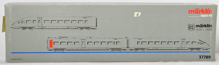Marklin HO clear shell ICE train 37789: Marklin modern HO scale 37789 clear shell ICE three car set in OB. C8-9 area with very light wheel marks. OB has some light shelf wear.