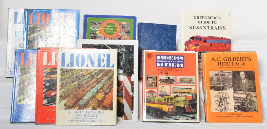 11 Lionel, KMT, and Flyer Greenberg books: Nice collection of Greenberg and other train books. Includes Lionel Vol. 1-5 by McComas and Tuohy, AC Gilbert Heritage by Heimburger, TCA Lionel Trains second edition, GreenbergÕs American Flyer Cata