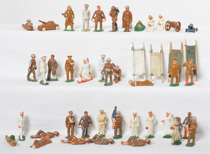 Forty plus Barclay, Manoil, Tootsietoy?, lead: Forty plus Barclay, Manoil, and other (maybe Tootsietoy?) makers. Hollow cast soldiers, armored car, cannon, etc. Very desirable lot with much better pieces. Soldier smoking cigarette and writing lett