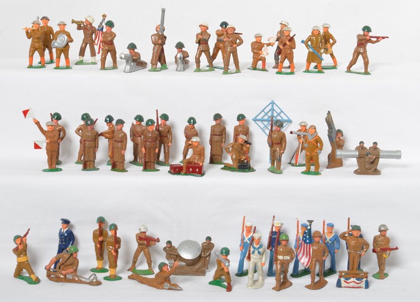 Barclay, Manoil, Tootsietoy diecast toy soldiers: Barclay, Manoil, Tootsietoy diecast toy soldiers ranging from C6-7 to C9-10. Very nice lot of clean and shiny figures.