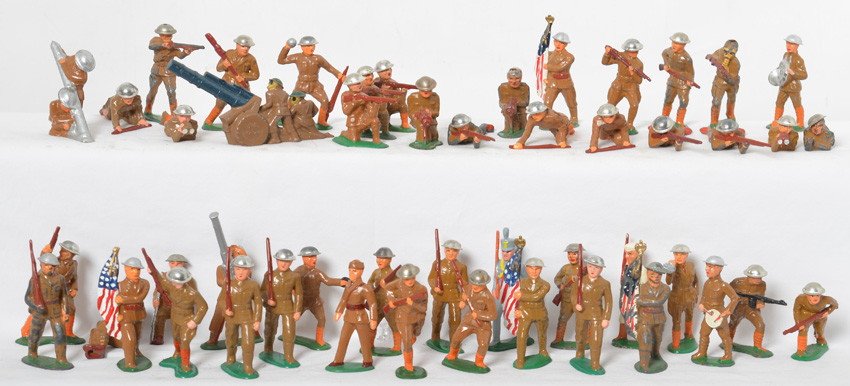 Large grouping of Barclay/Manoil soldiers: Nice large group of Barclay, Manoil, and possibly others, soldiers with artillery, soldiers with machine guns, soldiers with rifles, soldiers with musical instruments, flag bearer, soldier with pistol