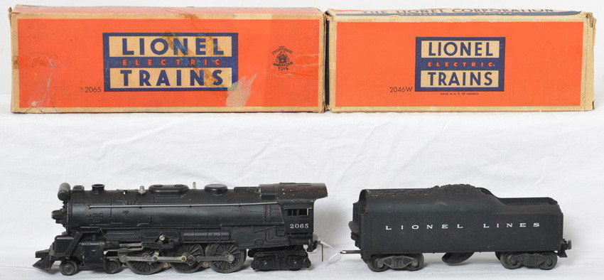 Lionel 2065 steam loco and 2046W whistle tender in OB: Postwar Lionel O gauge 2065 steam locomotive and 2046W whistle tender, in original boxes. Loco looks C6+, tender looks C7. Boxes have missing flaps, tears, tape repairs, etc. Boxes are very solid.