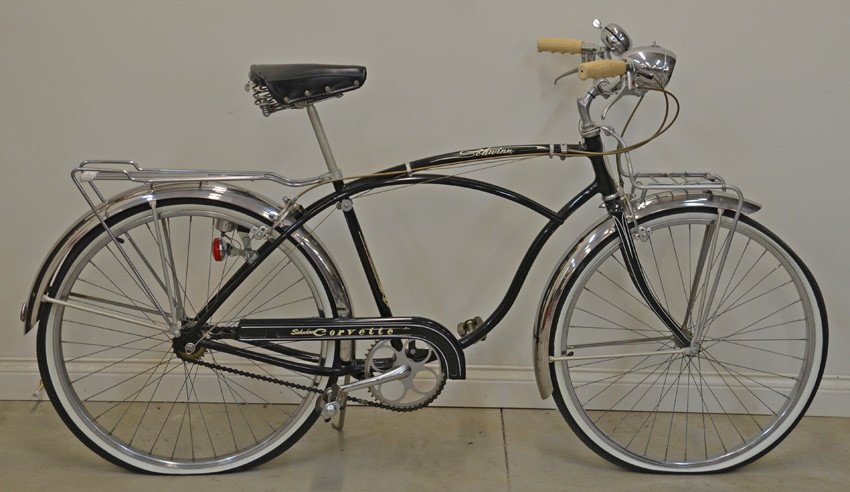 Schwinn Corvette SE11992 very nicely restored: Vintage Schwinn Corvette serial number SE11992 bicycle. Bike has been very nicely restored. Small blemishes on one crossbar Schwinn lettering from cables. Bicycle appears to be 100% complete with 100%