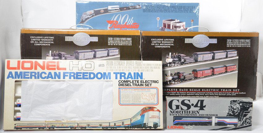 5 Lionel HO and Bachmann On30 sets: Lionel HO, Raybestos and Bachman HO and On30 sets in OBs. Includes Lionel HO 2587 American Freedom Train set missing track and transformer, Lionel HO Freedom Train GS-4, Bachmann 25003 Pennsylvania On