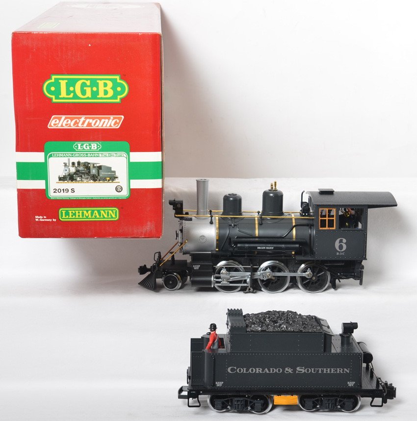 LGB 4019s Colorado And Southern Mogul: LGB G Scale Colorado and Southern Mogul. Loco has smoke, sound, working headlight and more. Loco is C8-9 with light run time. Bell still packed in box.
